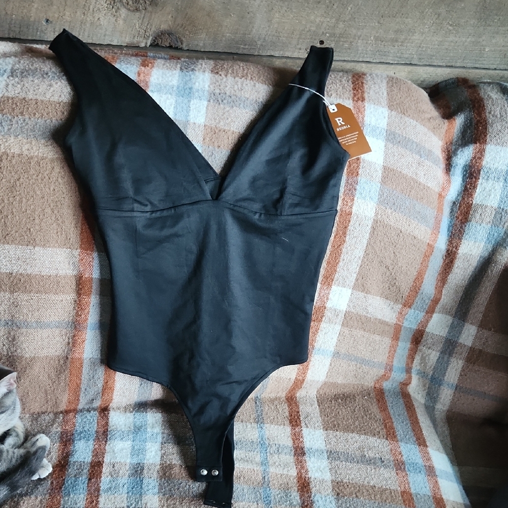 ReoRia Black Women's Bodysuit
